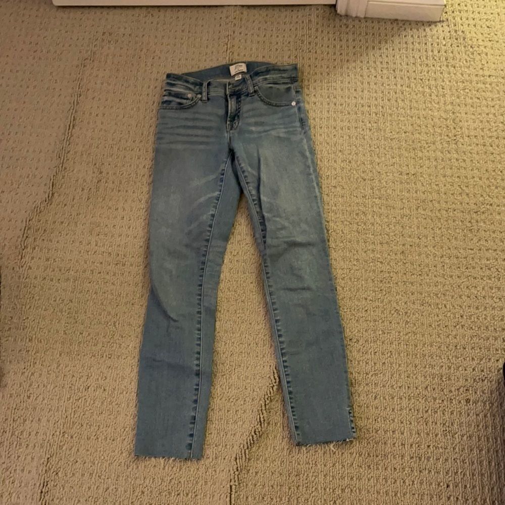 JCrew Skinny Size 24 raw hem